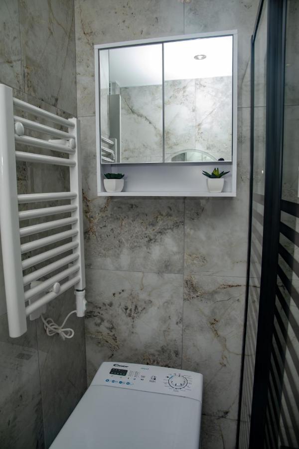 Paris' Premium Romantic Studio Екстер'єр фото