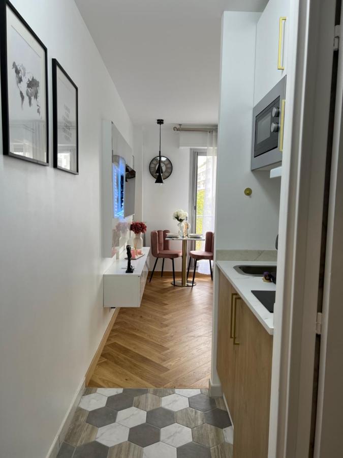 Paris' Premium Romantic Studio Екстер'єр фото